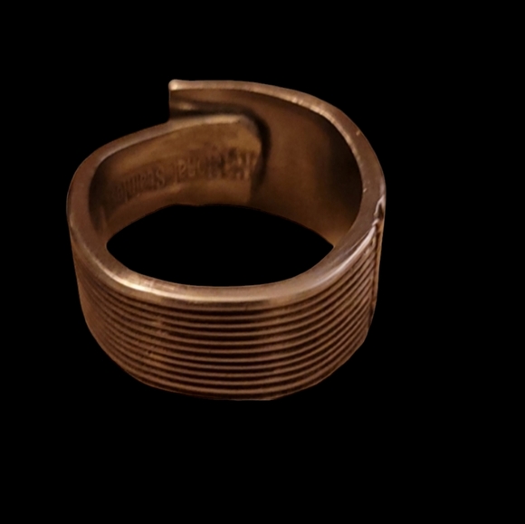 Vintage Flatware Hand Forged Spoon Ring Size 8 - Picture 4 of 4
